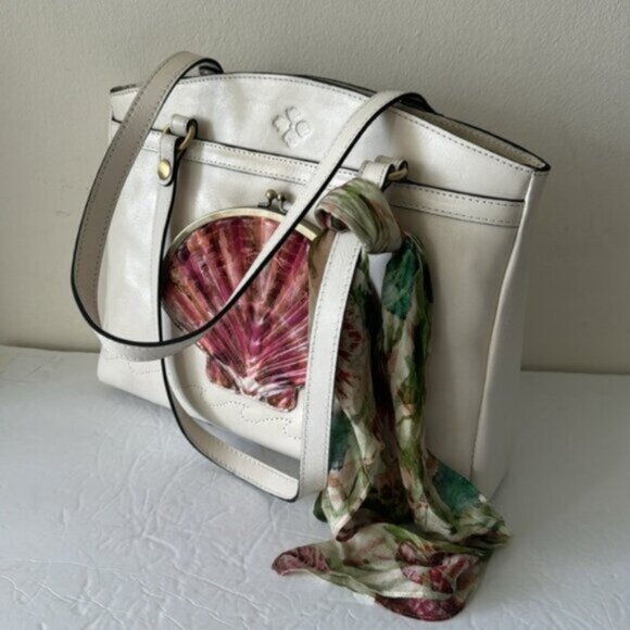 Patricia Nash Poppy Tote Leather w Seashells by the Seashore Scarf Latte White - Picture 4 of 12